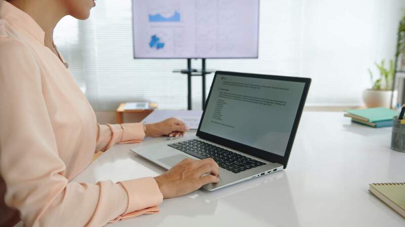 2026如何提交Form E & CP8D？【HR/ 雇主完整版】