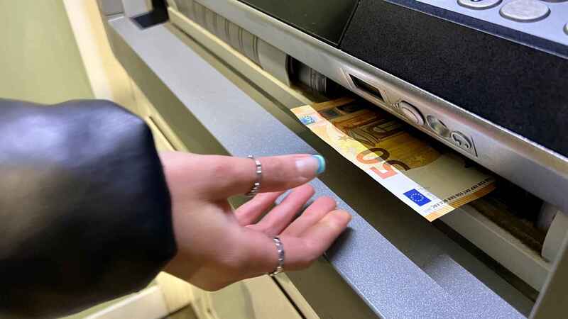 How to Withdraw EPF in Malaysia?