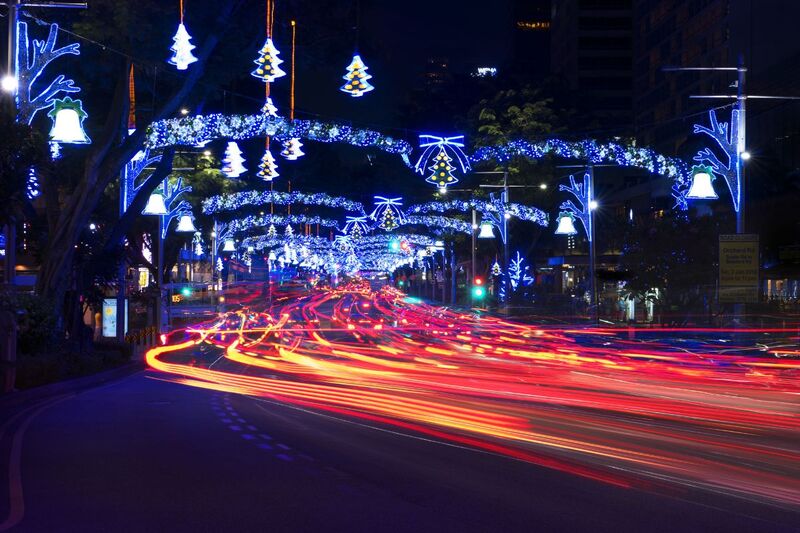Singapore’s Year-End Festive Guide 2025: Balancing Holidays, Work, and Career Growth