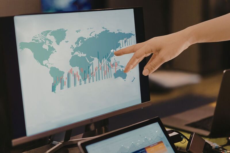 新加坡 2025 年人口报告揭示的 10 个就业趋势:HR 与企业应关注的重点