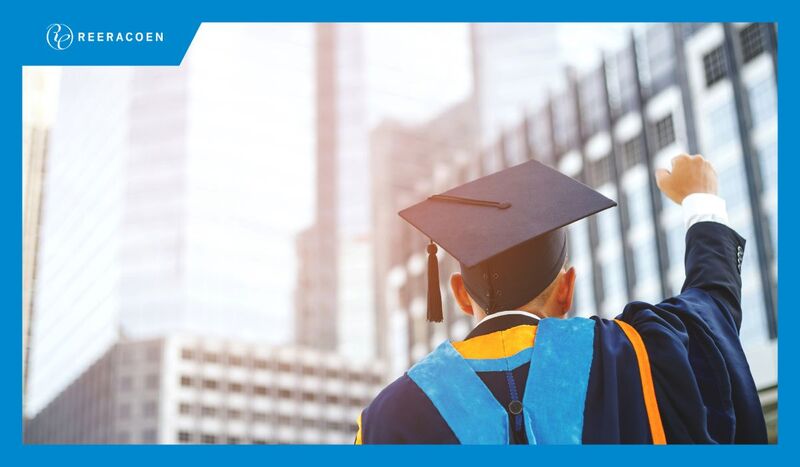 Cẩm Nang Định Hướng Nghề Nghiệp Cho Sinh Viên Mới Ra Trường 2025