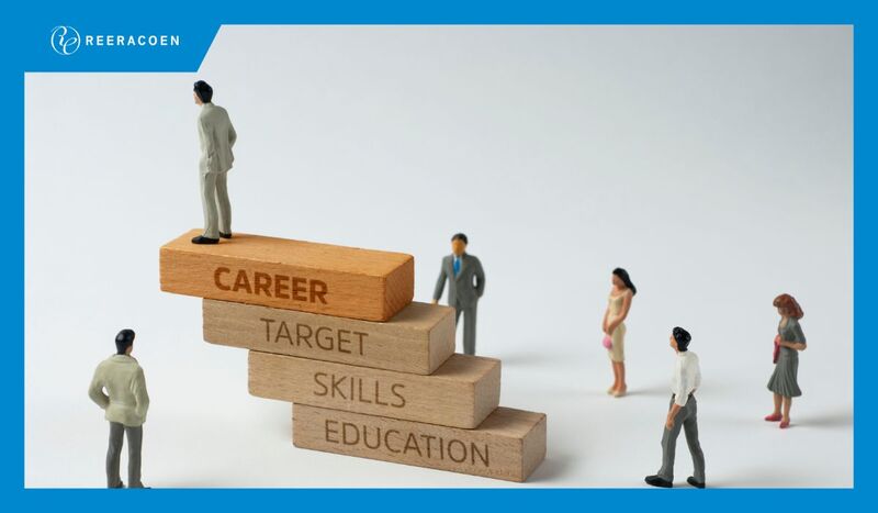 Bí Kíp Sự Nghiệp: Halloween Dạy Chúng Ta Điều Gì Về Sinh Tồn Trong Thị Trường Việc Làm