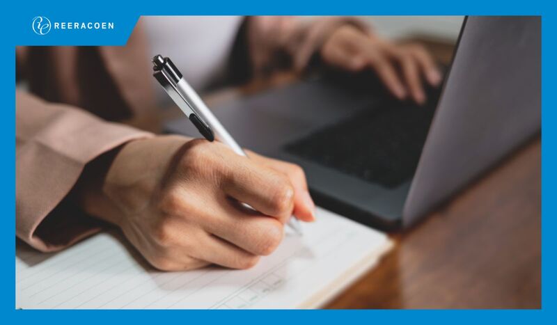 Should You Change Jobs Before or After Tết 2026? What Vietnam Professionals Need to Know