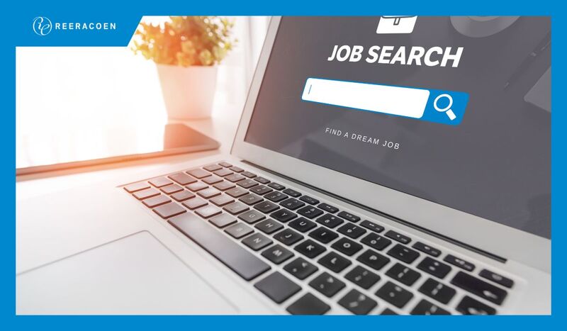 When Staying Is Smarter Than Leaving: Career Decisions in Vietnam’s 2026 Job Market